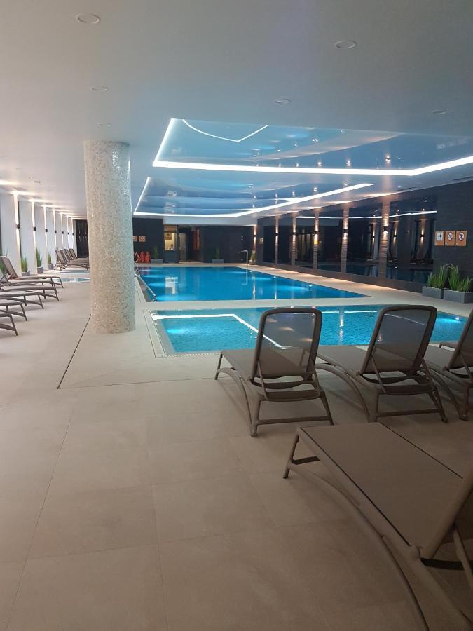 Apartament Baltyk Nadmorskie Tarasy Z Parkingiem Kołobrzeg Exterior foto