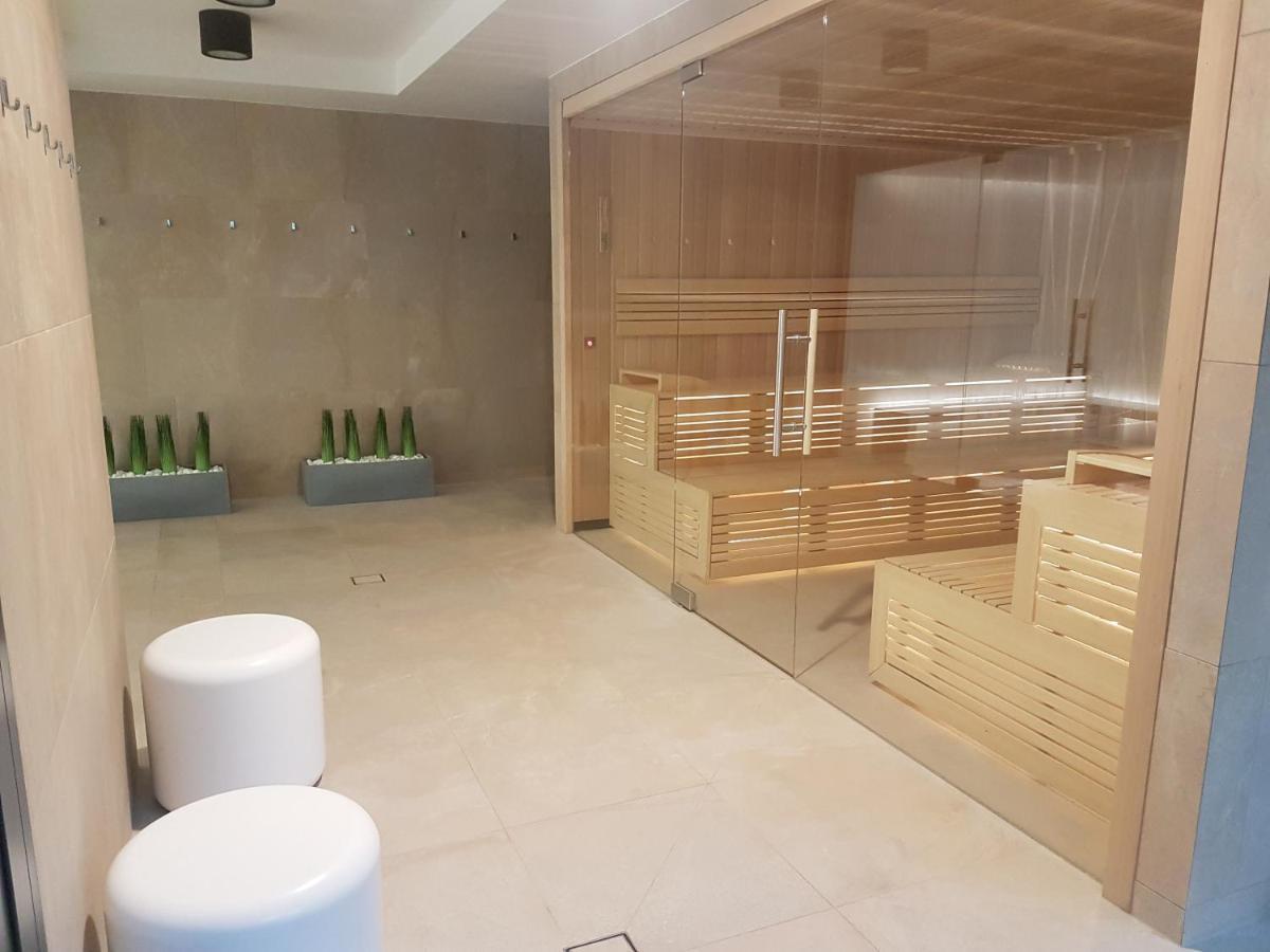 Apartament Baltyk Nadmorskie Tarasy Z Parkingiem Kołobrzeg Exterior foto